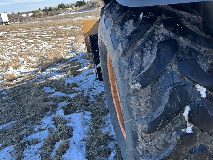 2000-case-570m-xt-image-33