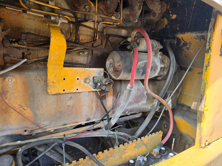 1971-deere-570a-image-73