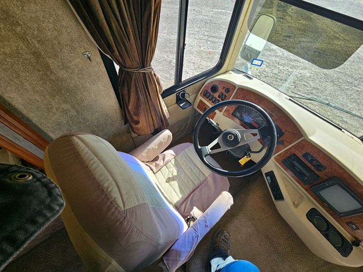 #22198-•-2007-georgie-boy-landau-motorhome-image-35