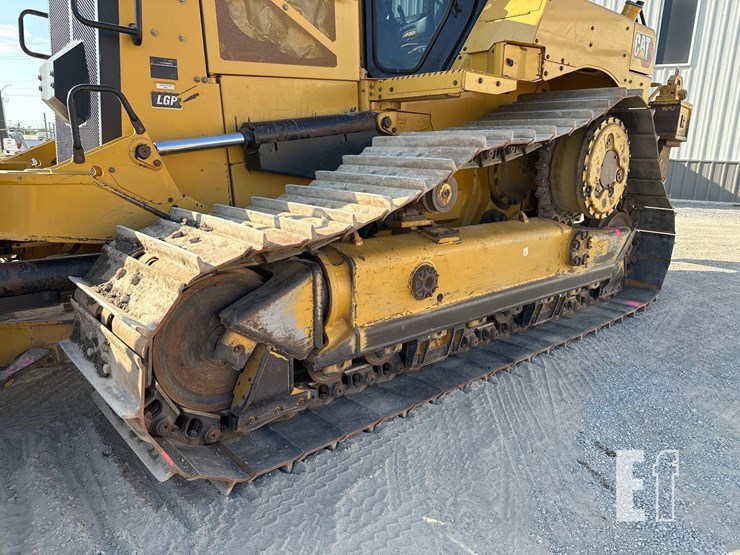 2019-caterpillar-d6-xe-lgp-image-32