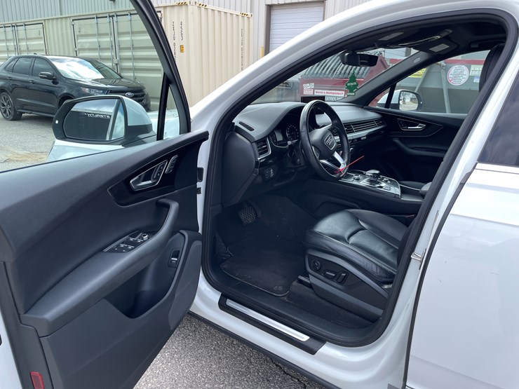 2018-audi-q7-image-27