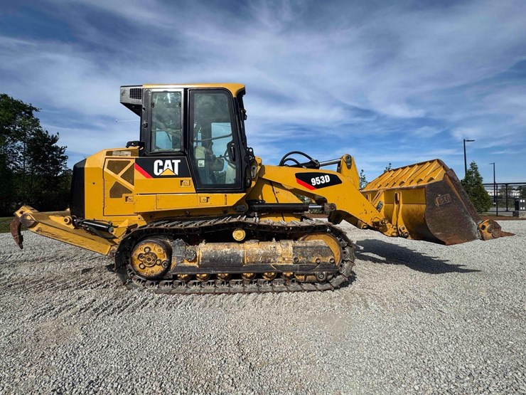 2008-caterpillar-953d-image-1