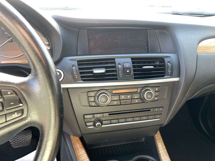 2013-bmw-x3-image-12