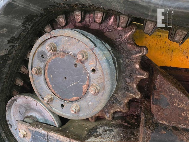 2021-jcb-3ts-8t-image-30