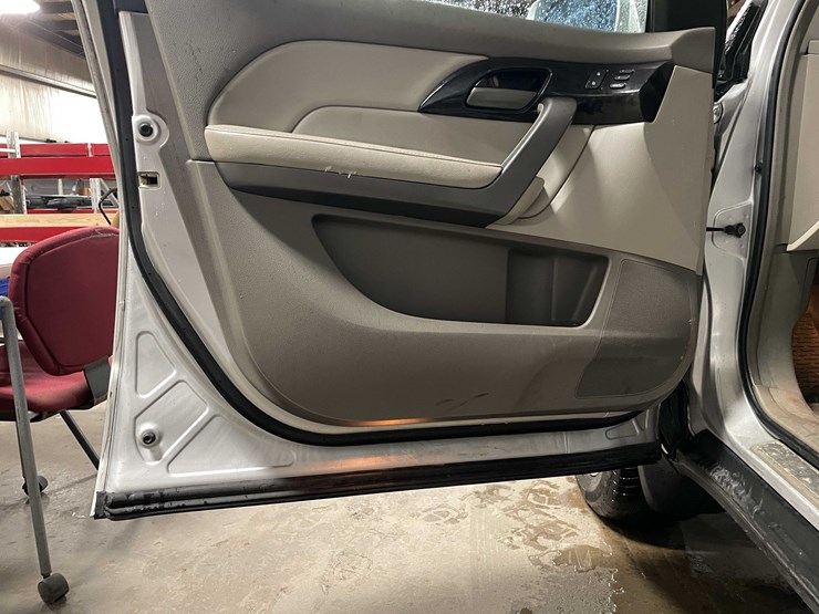 2009-acura-mdx-image-32