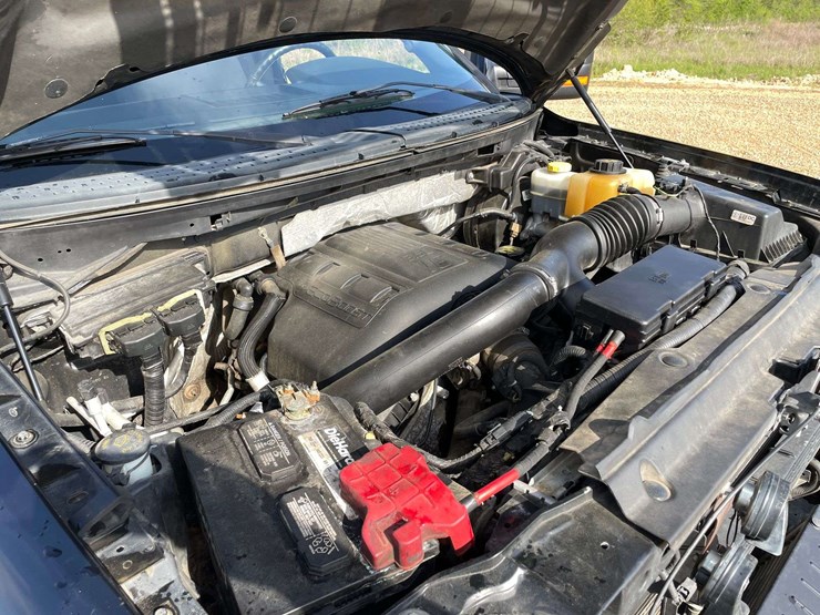 2014-ford-f150-xlt-image-8