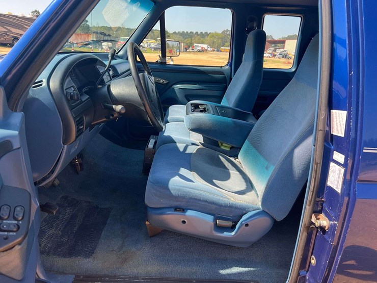 1996-ford-f250-image-10