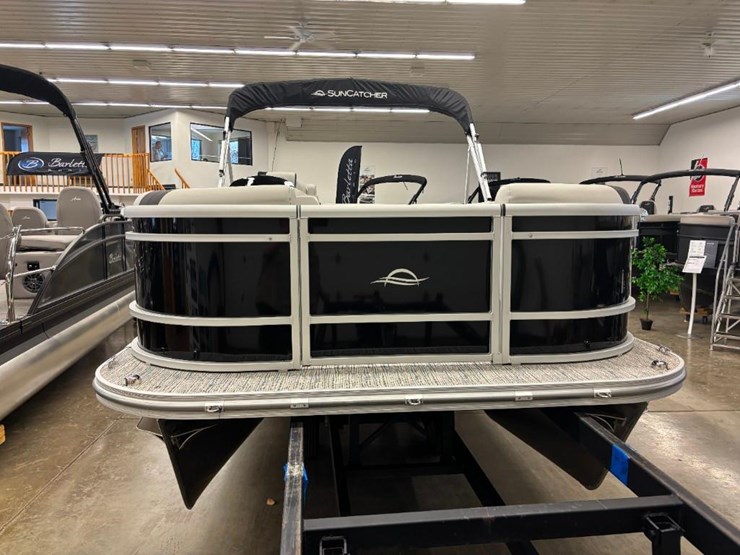 2025-g3-suncatcher-select-18c-pontoon-image-8