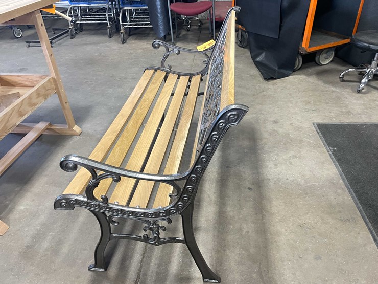 #7006-•-4'-decorative-cast-iron-park-bench-(d)-image-8
