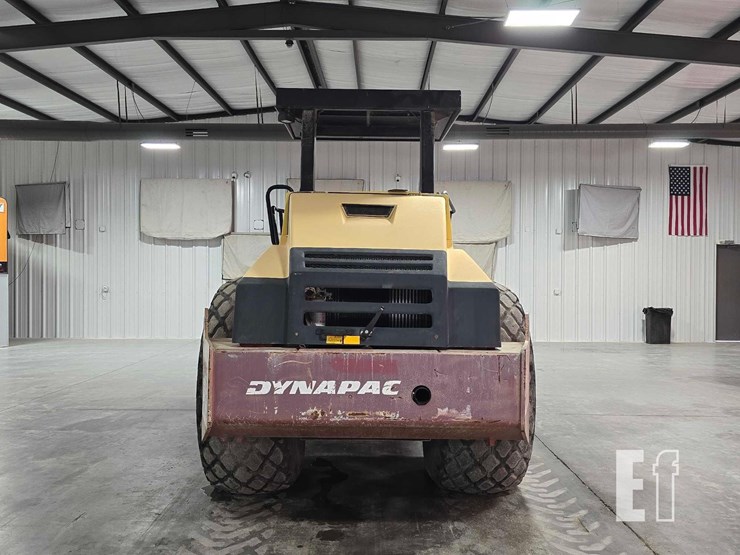 2012-dynapac-ca250d-image-8