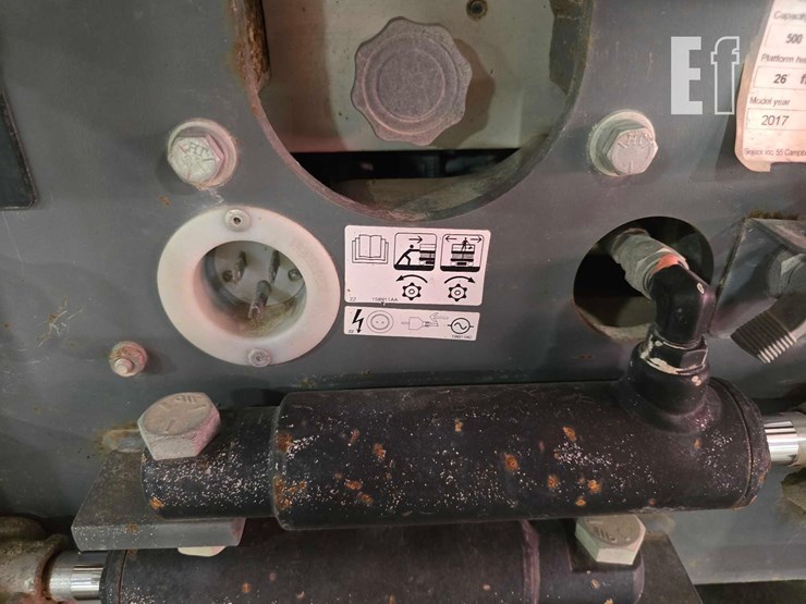 2017-skyjack-sjiii3226-image-16