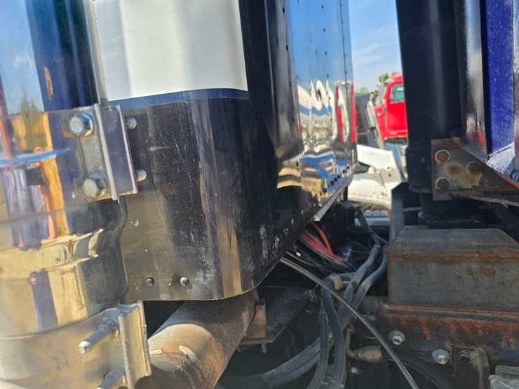 #21305-•-2003-kenworth-dump-truck-image-175