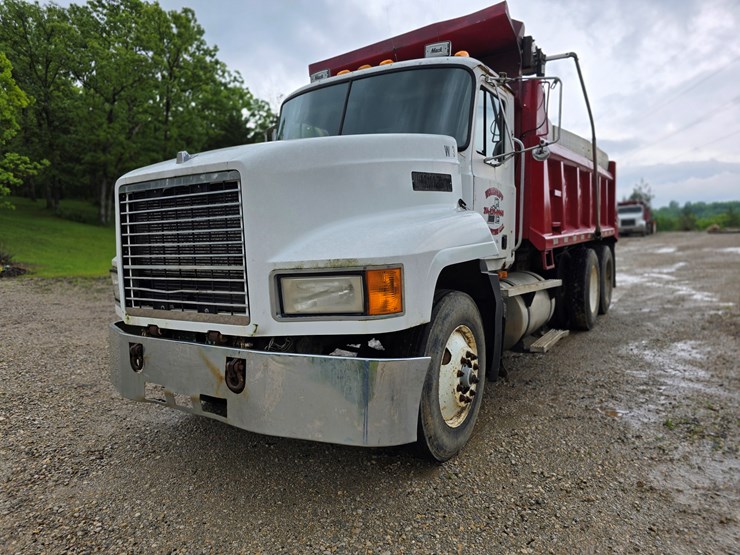 1994-mack-ch613-image-1