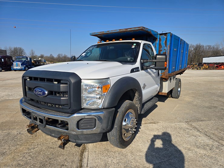 2016-ford-f550-image-1