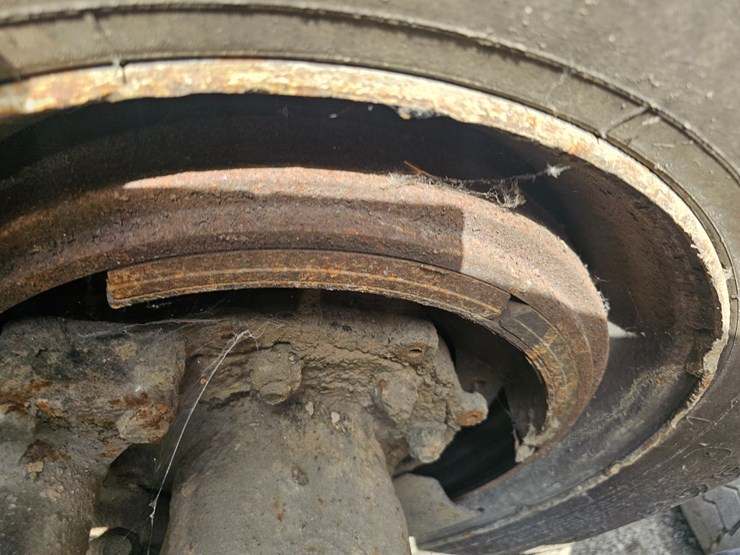 1998-mack-rd688s-image-102