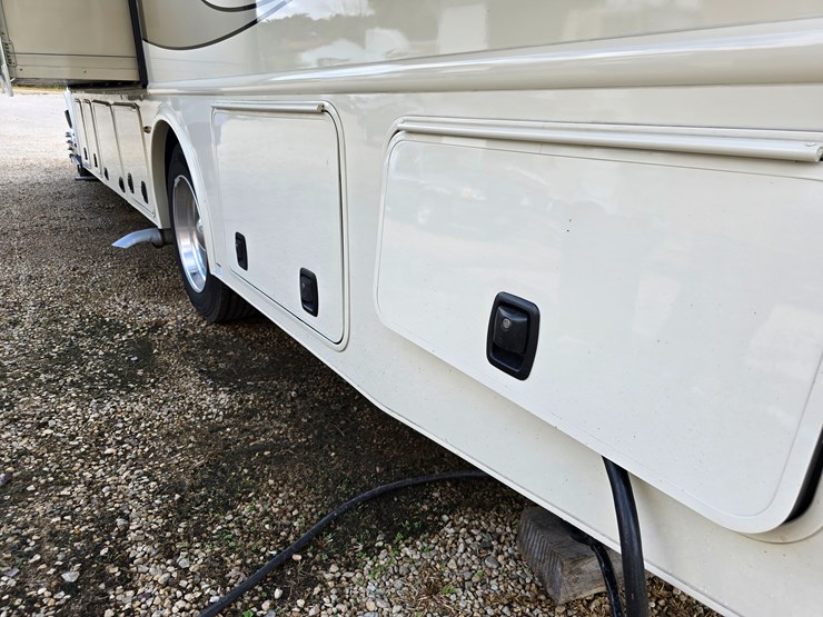 2021-international-mv607-image-86