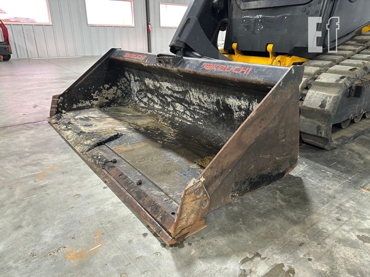 2020-jcb-3ts-8t-image-9