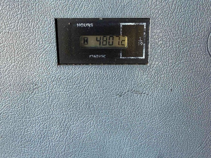 2017-hyundai-hx300-lr-image-18