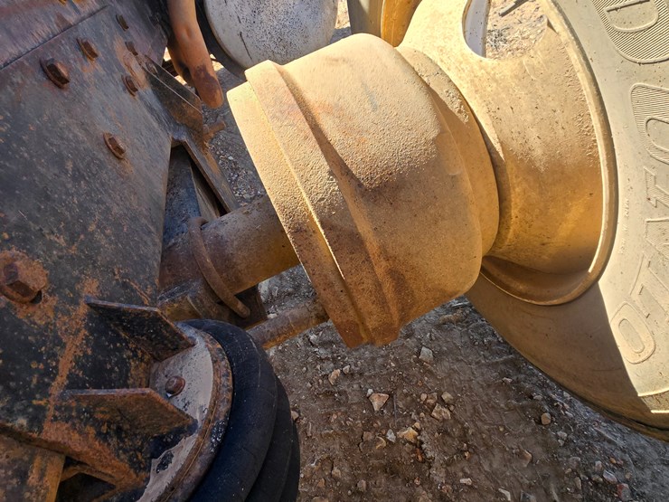 1998-mack-rd688s-image-111