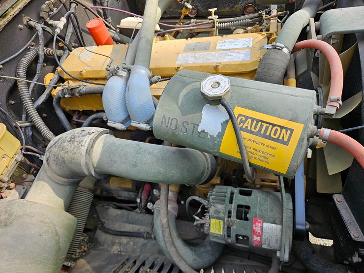 1995-caterpillar-395-image-32