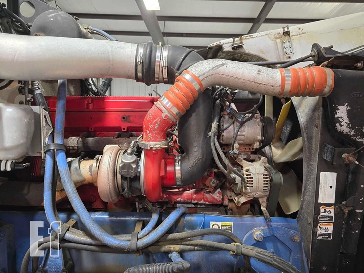 2004-peterbilt-378-image-20