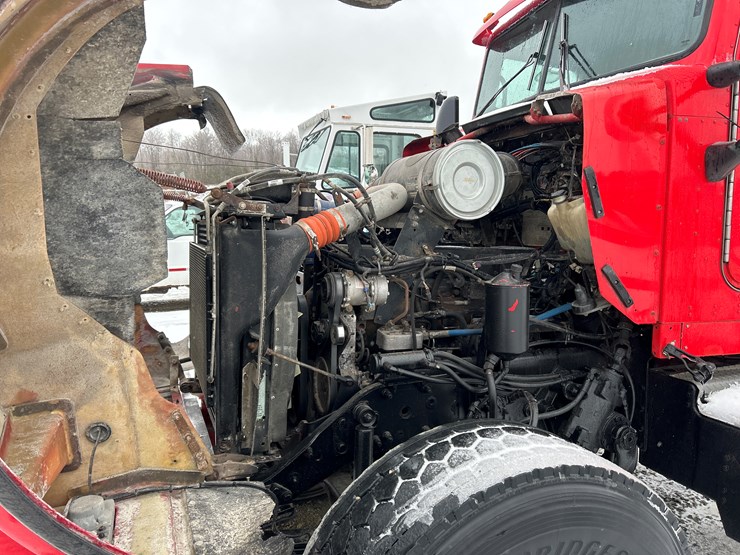 2007-kenworth-w900-image-35