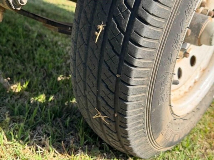 2020-carry-on-flatbed-trailer-image-13