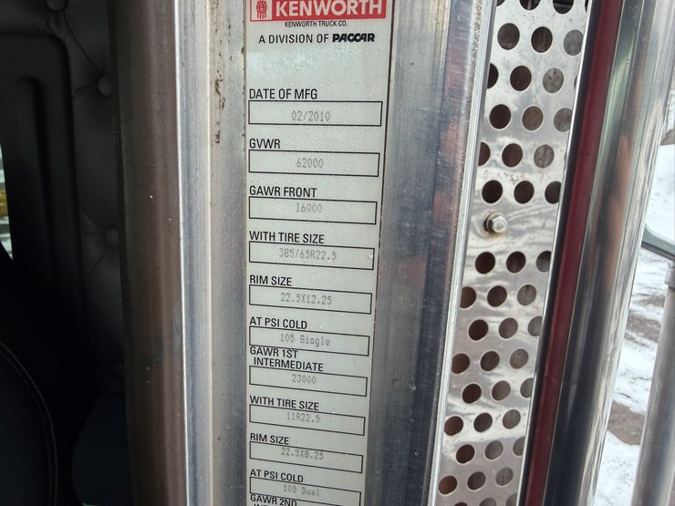 2011-kenworth-t800-image-88