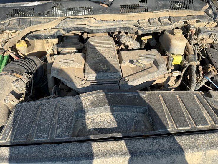 #2034-•-2012-ram-5500-heavy-duty-service-truck-image-16