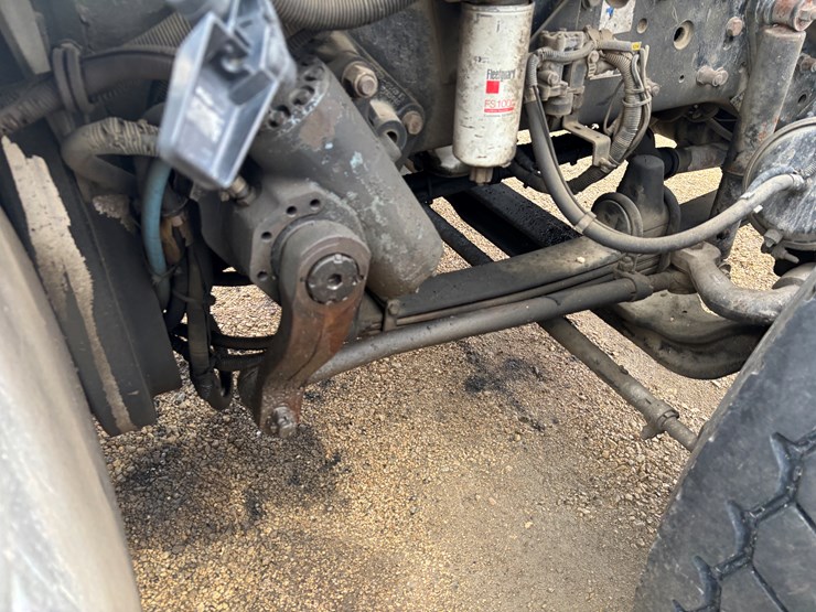 2004-kenworth-w900-image-92