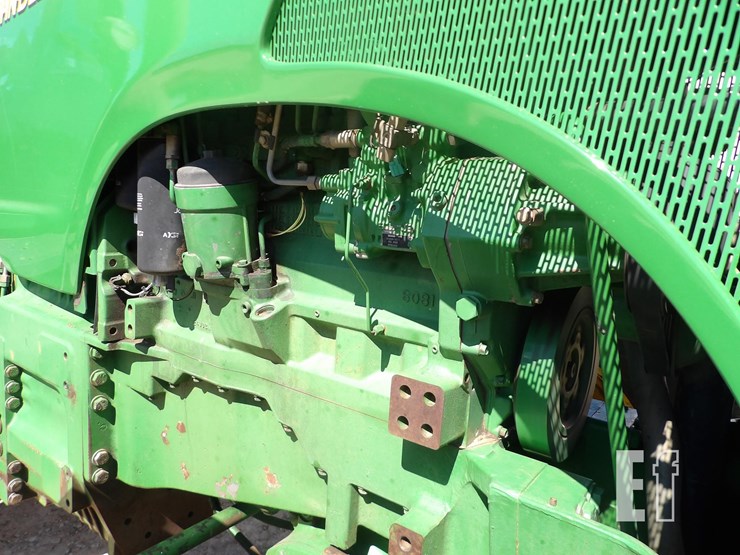 john-deere-8120-image-9
