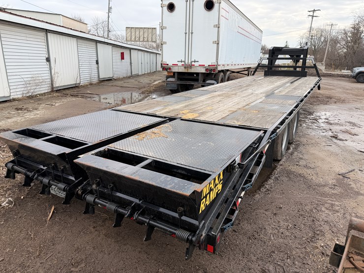 2024-massey-ferguson-8-image-5