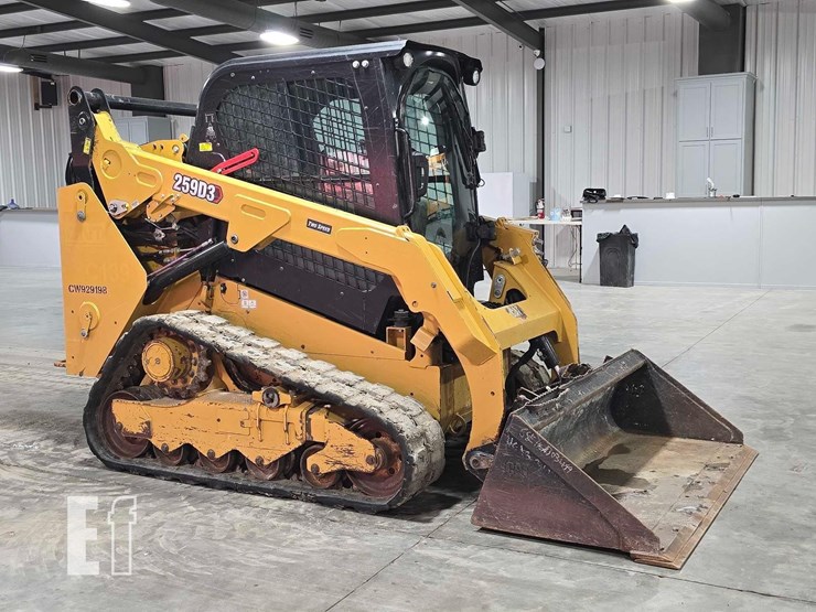 2023-caterpillar-259d3-image-2