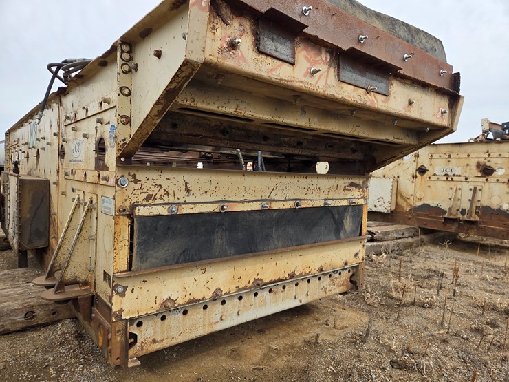 #4976-•-jci-20'x6'-triple-deck-screener-image-9