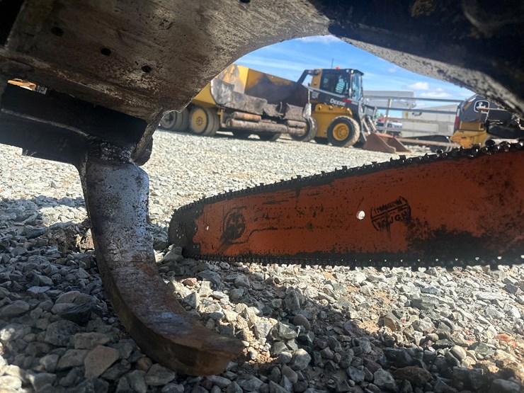 2011-deere-1270e-image-62