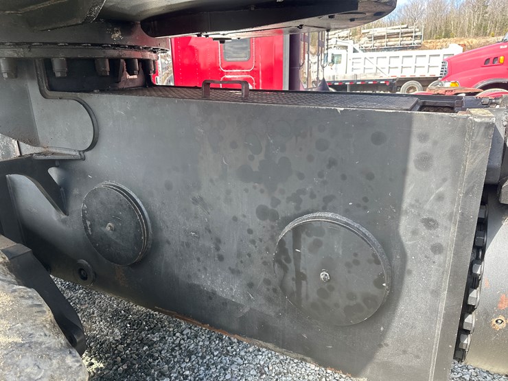 2007-timberpro-tf830-image-81