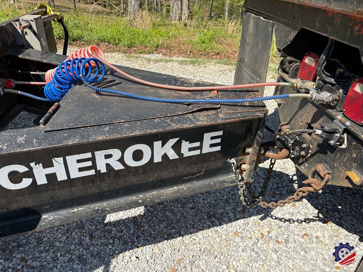 1998-cherokee-r20-20+5-dual-t/a-tag-trailer-image-10