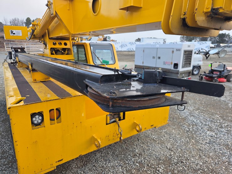 massey-ferguson-8-image-19