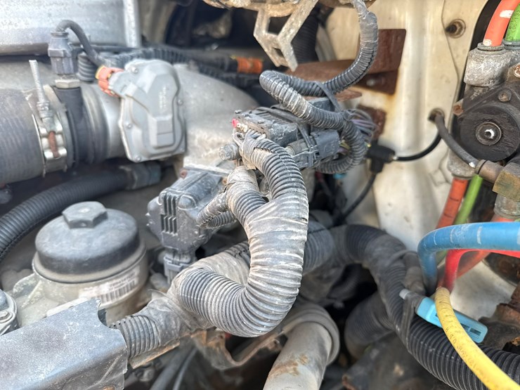 2014-international-4300-sba-image-13