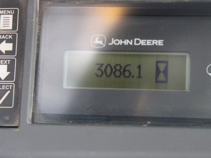 2022-john-deere-325-image-7