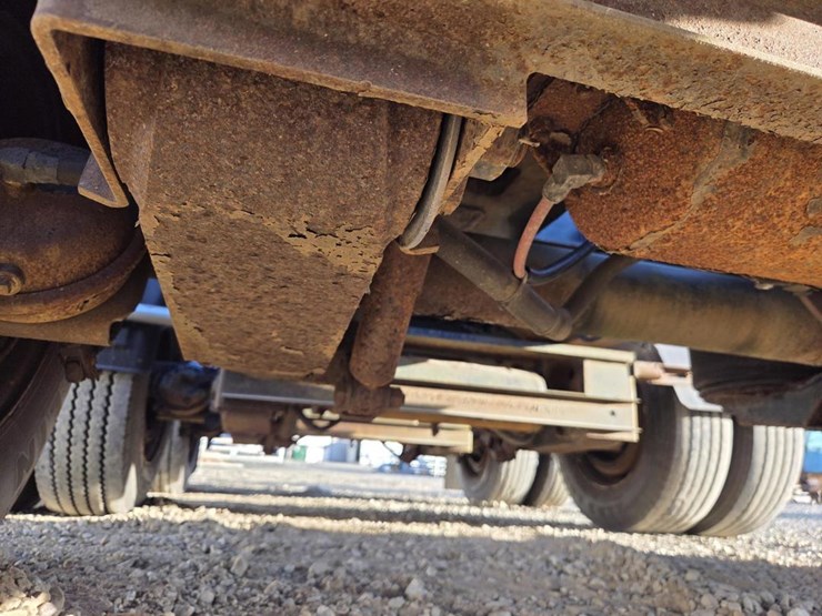 2006-massey-ferguson-8-image-31