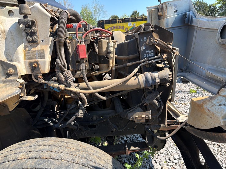 2003-caterpillar-c7-image-31