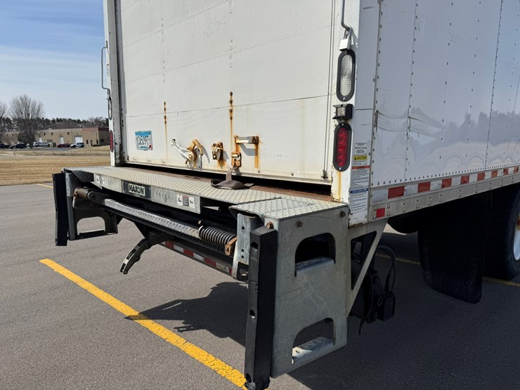 2014-international-4300-sba-image-23