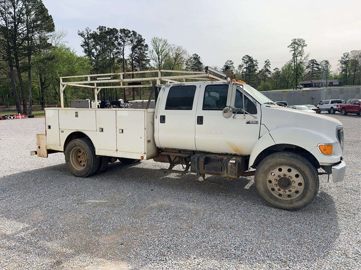 2002-ford-f650-image-8