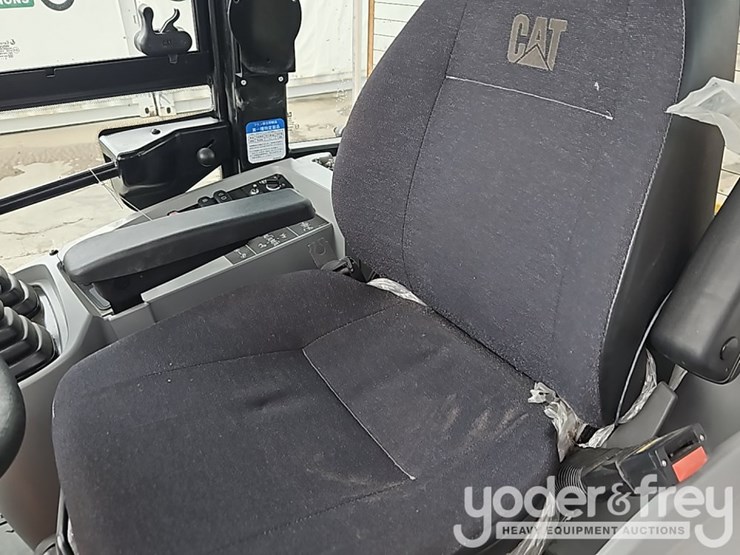 2016-caterpillar-907m-image-26