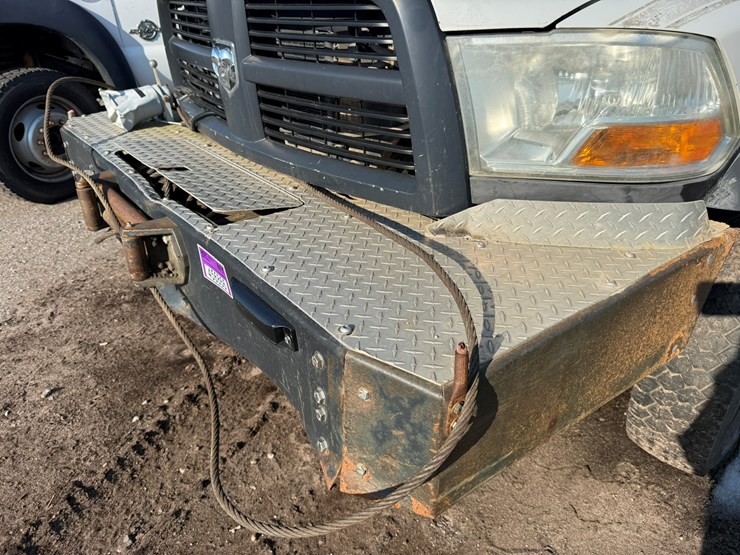 #2034-•-2012-ram-5500-heavy-duty-service-truck-image-8