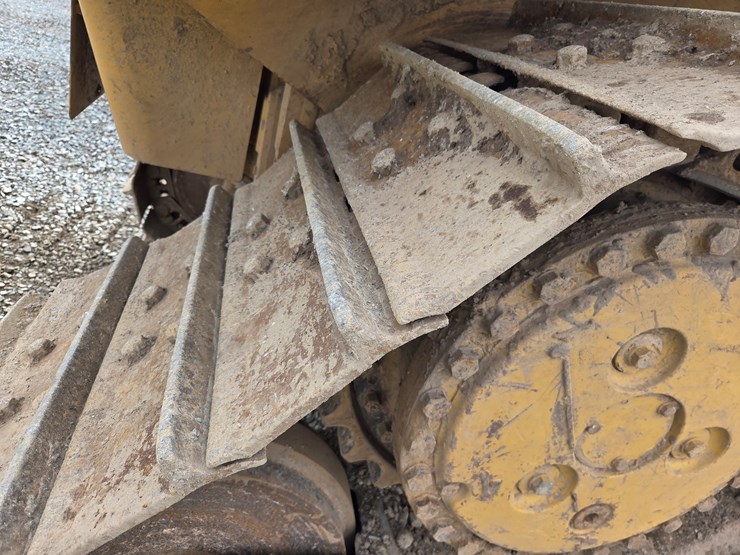 caterpillar-d6n-xl-image-59