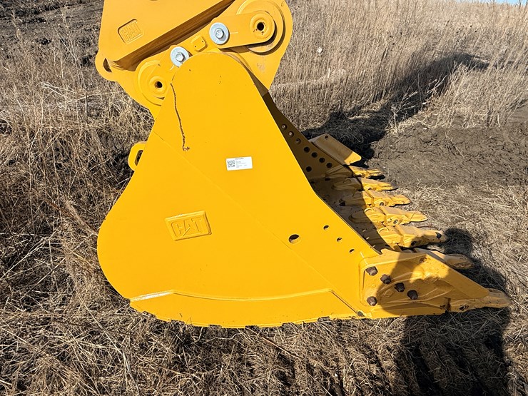 #1968-•-caterpillar-excavator-image-26