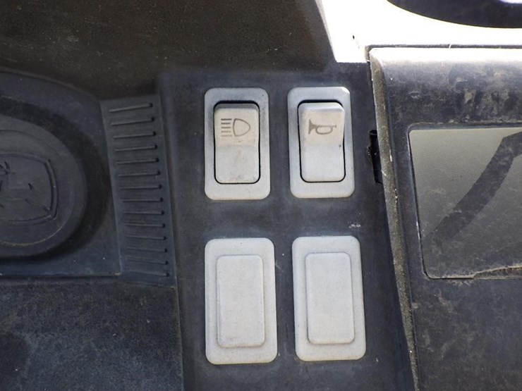 john-deere-550-image-24