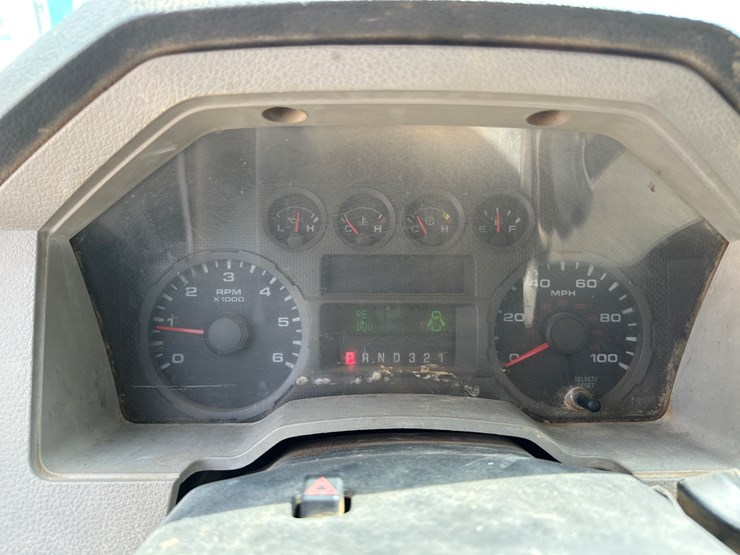 2008-ford-f350-image-21